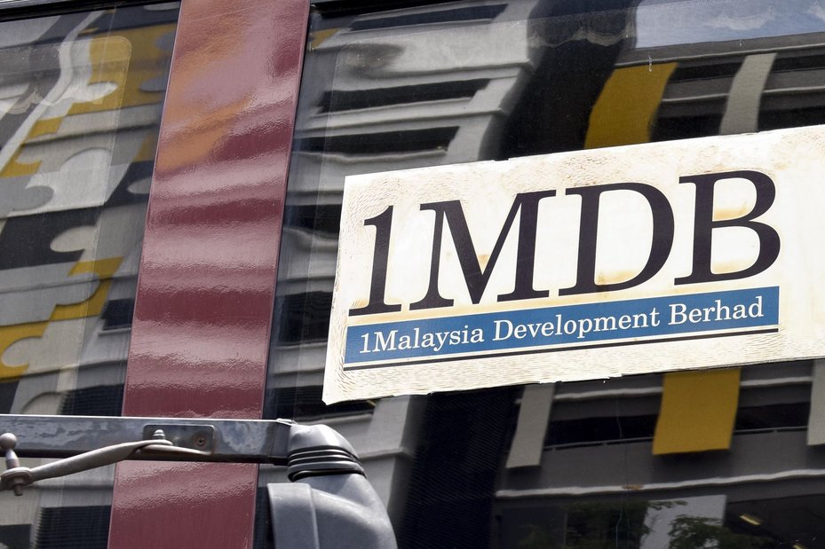 1MDB sign (Malaysia Development Berhad)