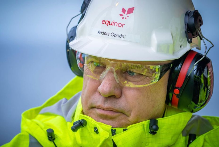 CEO of Equinor Anders Opedal visits the Troll A platform