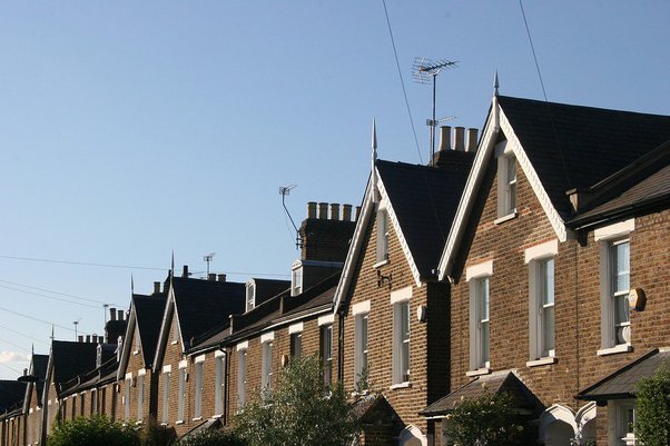 terraced house roofs in uk