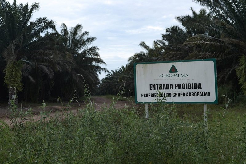 Agropalma’s “no trespass” sign in Tailândia.