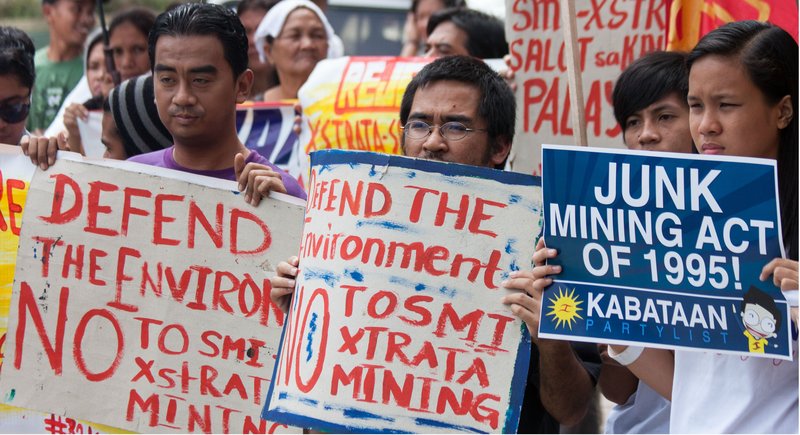 Student environmentalist protesters in front the gate of Department of National Resources protesting against the Tampakan gold and copper project in southern Mindanao, The Phillipines