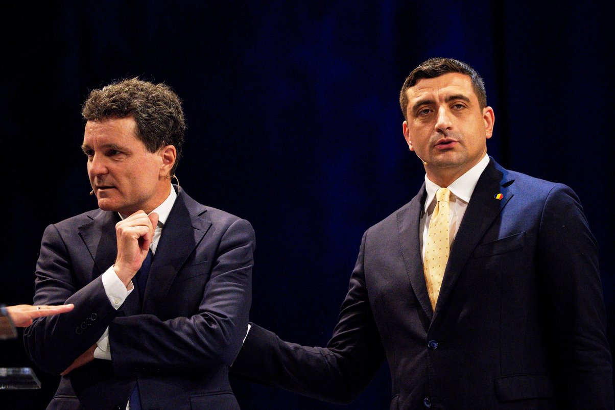 romanian presidential candidates Nicușor Dan and George Simion