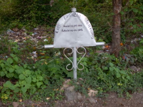 grave for land and environmental defender Luis Marcía Ventura, Honduras