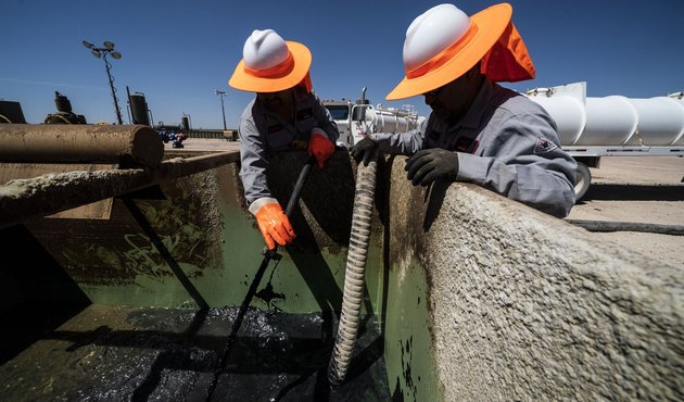 Oil drilling workers