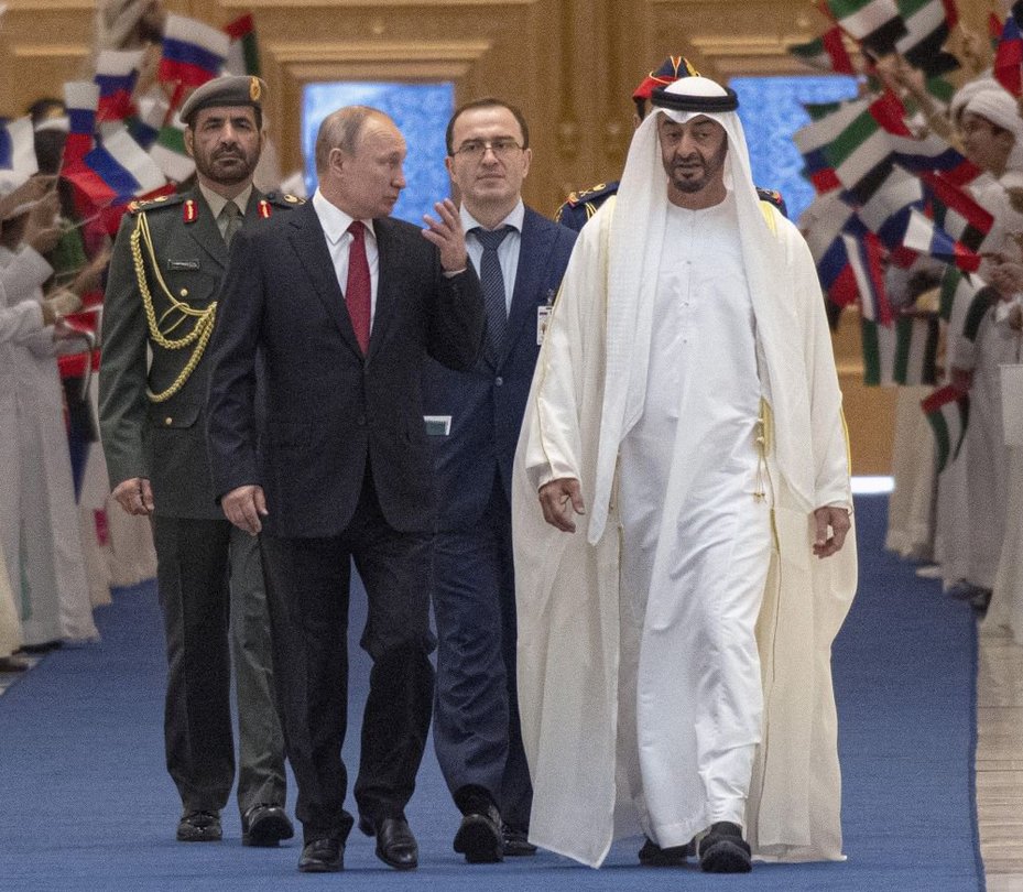 Russian President Vladimir Putin and Emirati President Sheikh Mohammed bin Zayed Al Nahyan