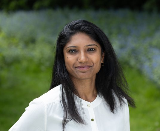 Portrait of Shruti Suresh, co-director of campaigns at Global Witness