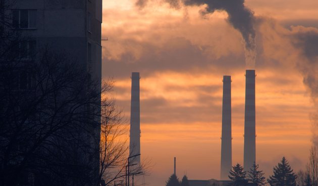 Power plant is powered by fossil gas