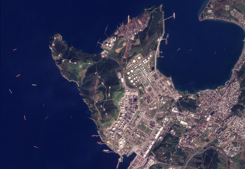 Satellite image of STAR Refinery and Tupras Aliaga Izmir Refinery