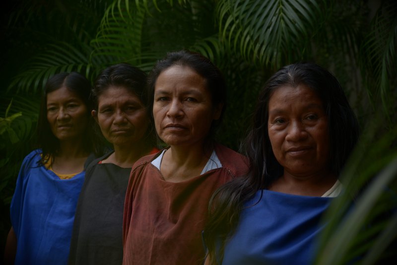 Adelina Vargas, Lita Rojas, Julia Pérez, and Ergilia Rengifo (from left to right) have been seeking justice for their murdered husbands for nearly a decade. Pablo Sánchez / LVU