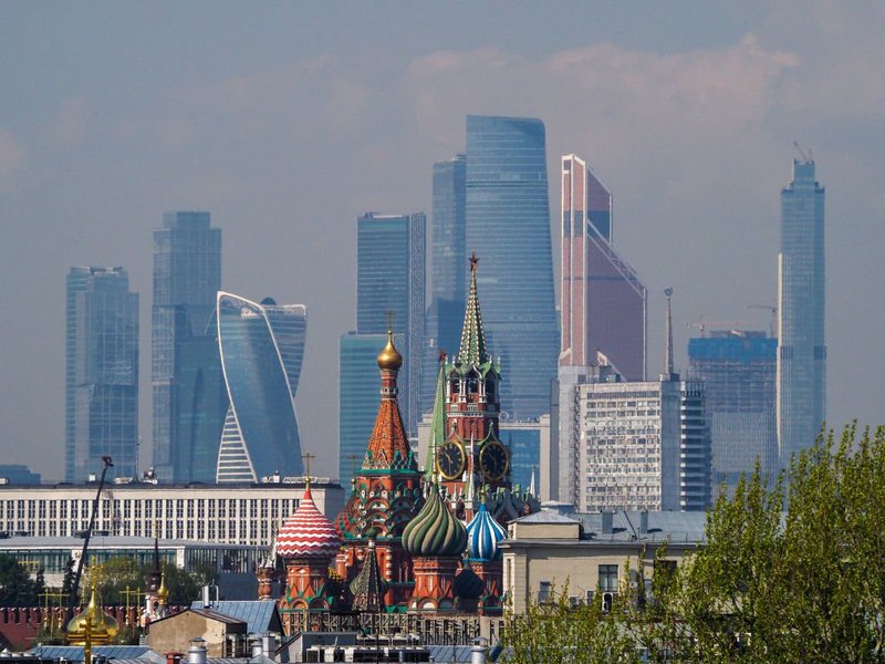 St Basils cathedral and Moscow City