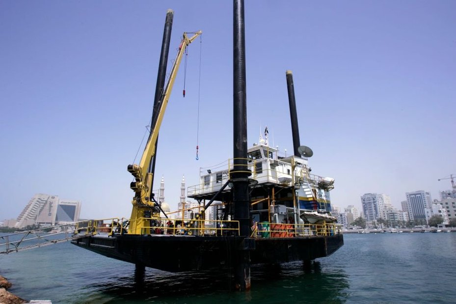 United Arab Emirates oil rig